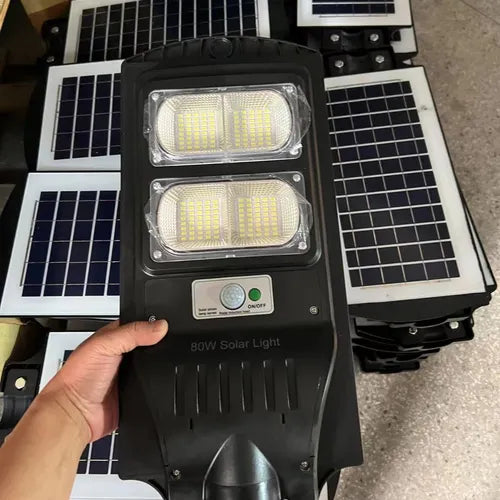 High Efficiency Solar Powered Aluminum Housing Solar Led Flood Light