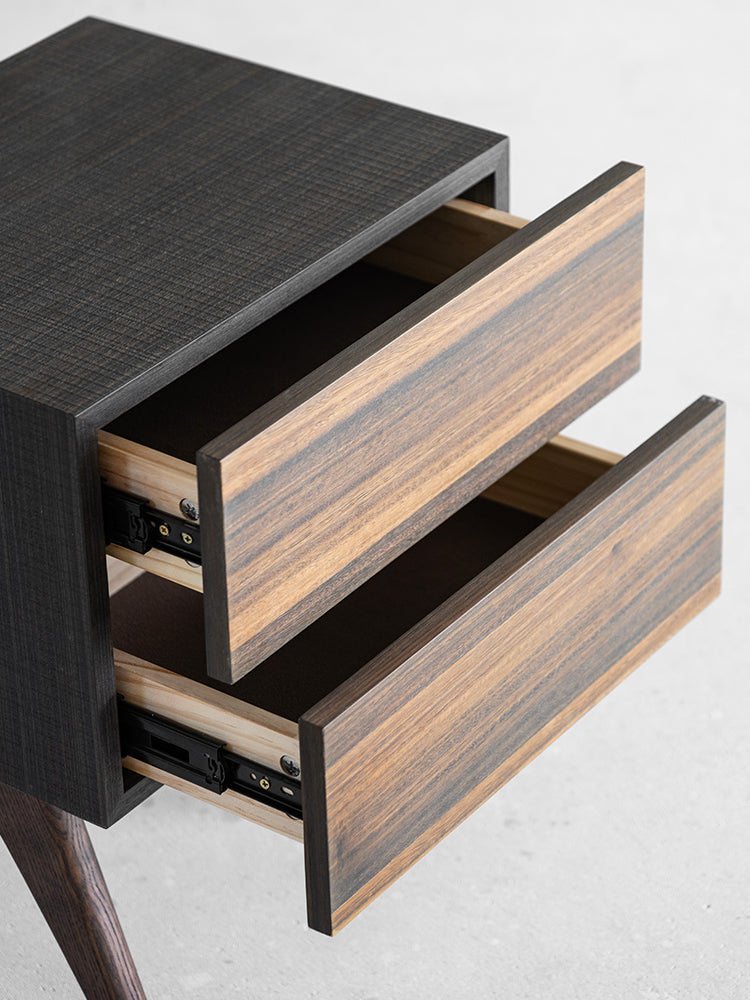 🎄50% Christmas special 🎄Nordic Luxury Bedside Table – Minimalist Design with Practical Storage, Perfect for Elegant Bedrooms!