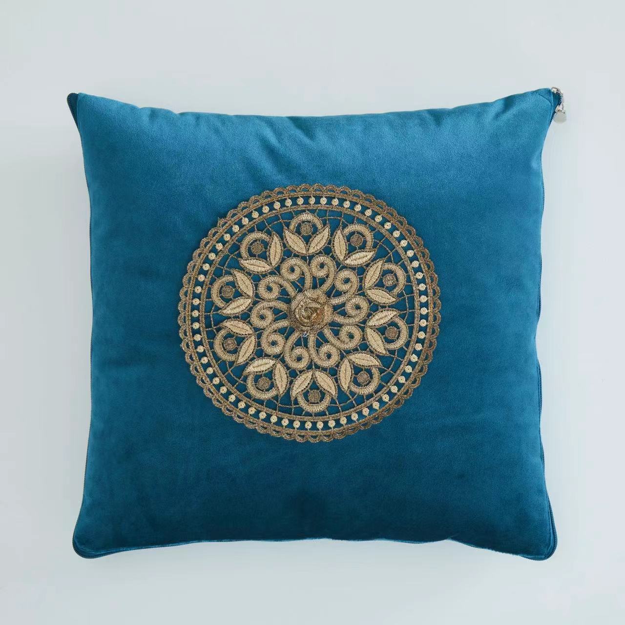 Exquisite Silk Nap Blanket – A Refined Blend of Elegance and Comfort